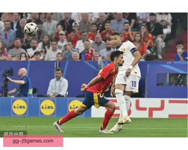 亚马尔刷新欧洲杯纪录成为历史最年轻进球者 亚马尔刷新欧洲杯纪录成为历史最年轻进球者